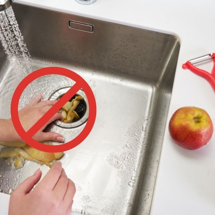 What is the humming noise coming from my garbage disposal?